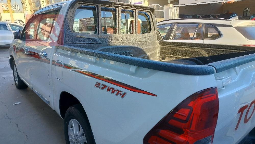 تويوتا هايلوكس